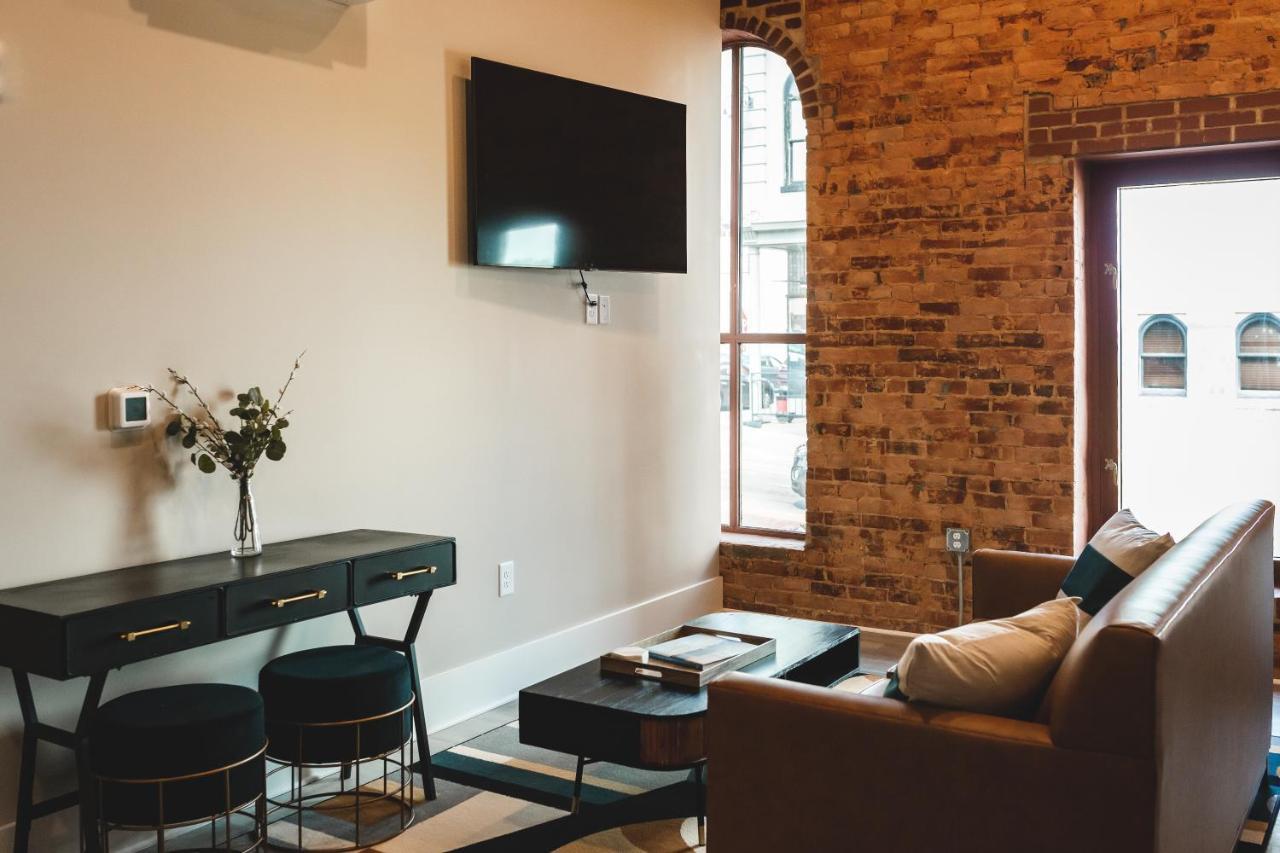 Three Trails Apartment Elkin Екстериор снимка